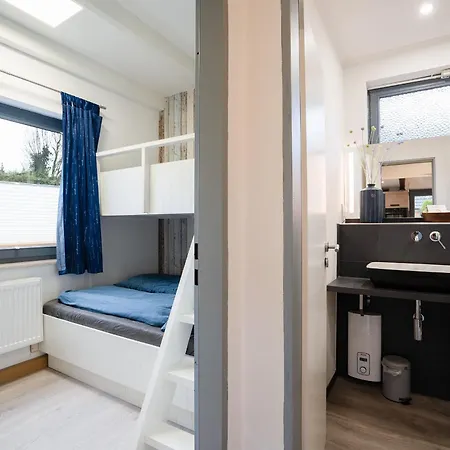 Amw8d Moin Semesterbostad